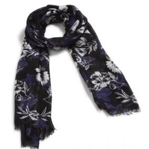Vera Bradley Fringe Scarf, Frosted Floral